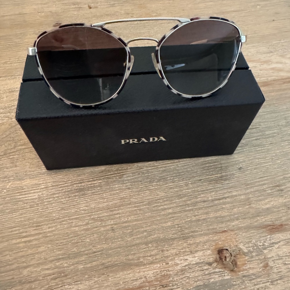 Prada Aviator Sunglasses with Black and Silver Accents